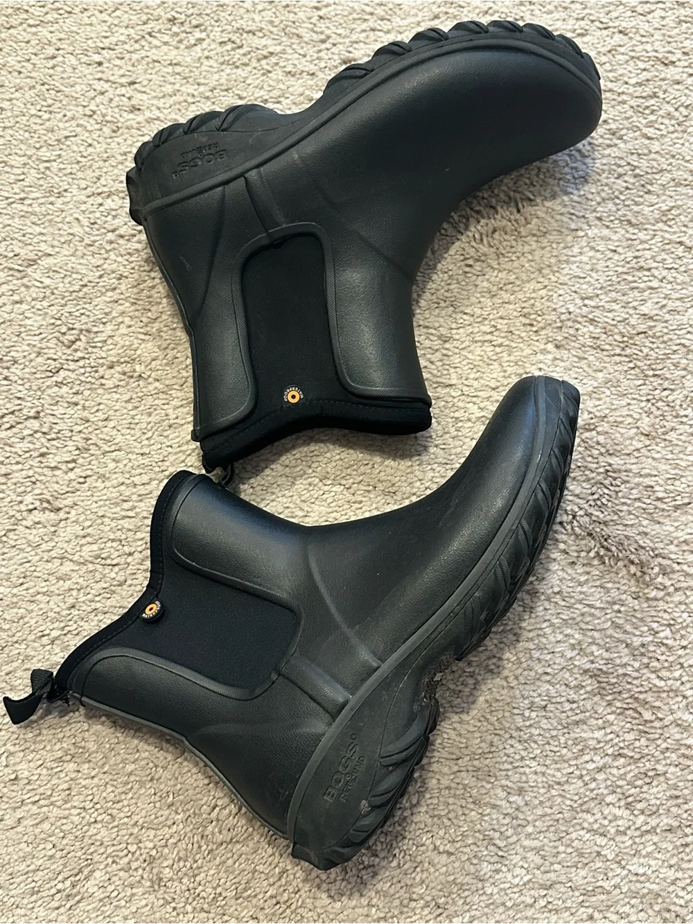 Bogs Sauvie Slip On Chelsea Boots